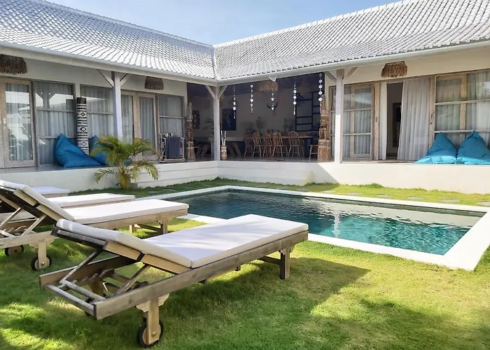 Villa White Karma