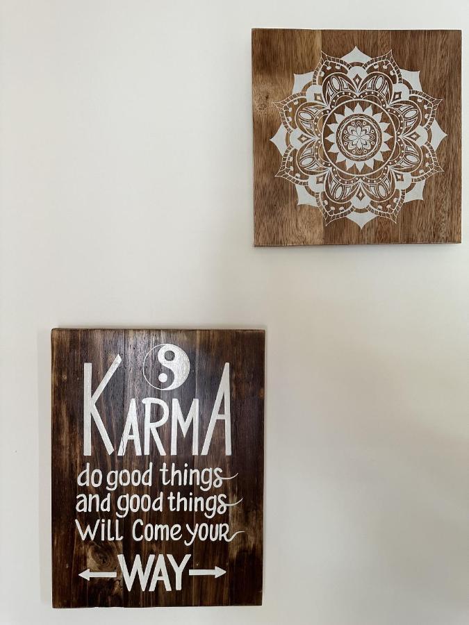 Villa White Karma *